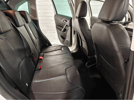 2017 Citroen C3 1.2L AUTOMATIC MOON ROOF €9,650 thumbnail