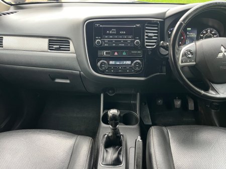 2015 Mitsubishi Outlander 2.2 DI-D 150PS 6MT 4WD 7-Seater Intense €11,950 thumbnail