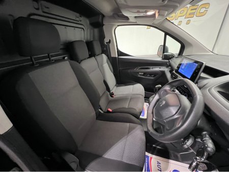 2021 Peugeot Partner PROFESSIONAL L1 B €14,800