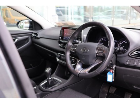 2021 Hyundai i30 - thumbnail 10