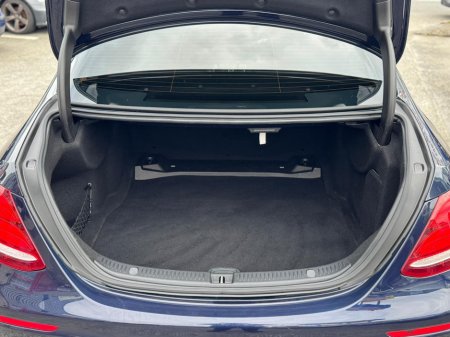 2017 Mercedes-Benz E Class - thumbnail 17