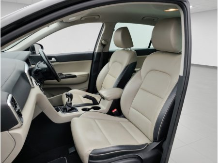 2019 Kia Sportage - thumbnail 3