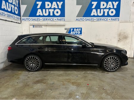 2019 Mercedes-Benz E Class - thumbnail 3