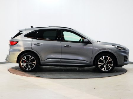 2024 Ford Kuga - thumbnail 2