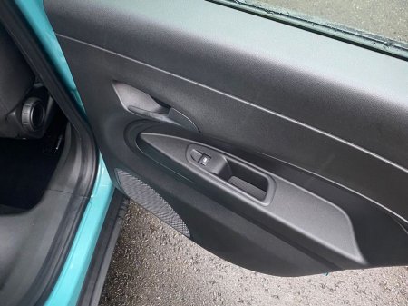 2026 Fiat 600 Dolcevita 1 2 Hybrid Edct €29,995 thumbnail