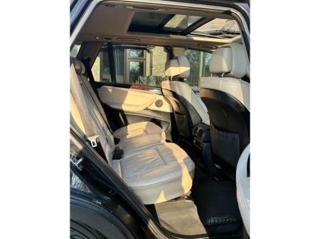 2011 BMW X5 - thumbnail 2