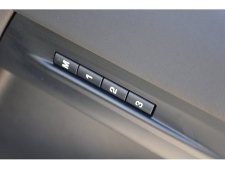 2025 Land Rover Range Rover Evoque - thumbnail 11