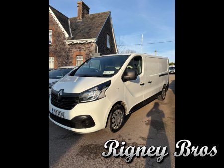 2019 Renault Trafic - thumbnail 2