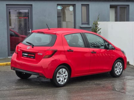 2016 Toyota Yaris 1.0 TERRA MC 4DR 5DR €9,950 thumbnail