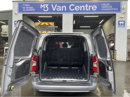 2021 Opel Combo - thumbnail 6