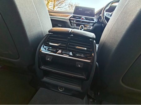 2017 BMW 5 Series 530E M SPORT PETRL PLUG IN HYBRID €25,950 thumbnail