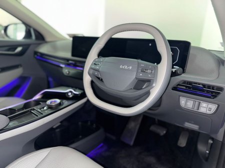 2025 Kia EV6 - thumbnail 2