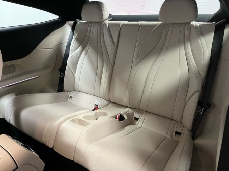 2026 Mercedes-Benz CLE 220d AMG Coupe - 20 Inch Alloys - Reversing Camera - Ambient Lighting - Sat Nav - Climate Control - Electric Heated Memory Seats - Keyless start - Apple CarPlay/Android Auto €79,523