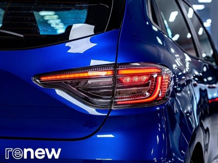 2025 Renault Clio - thumbnail 12