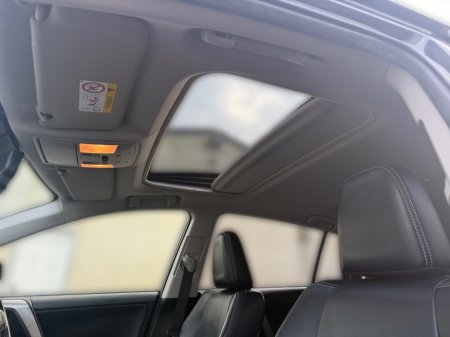 2016 Toyota Rav4 - thumbnail 12