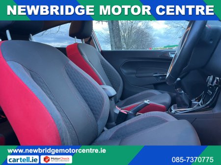 2016 Ford Fiesta RED EDITION 1.0 125PS M M5 2DR €7,950 thumbnail
