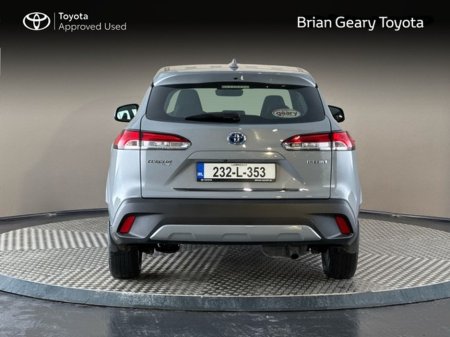 2023 Toyota Corolla Cross LUNA Hybrid €31,950 thumbnail