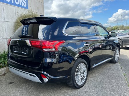 2020 Mitsubishi Outlander - photo 4