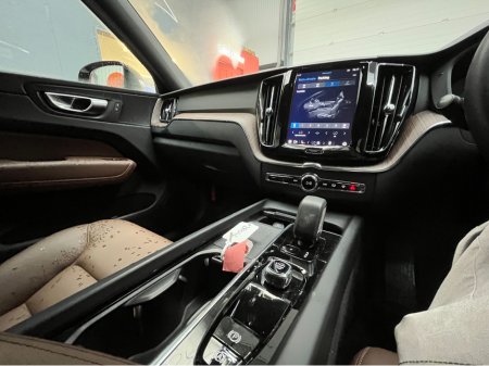 2022 Volvo XC60 €42950 2022 VOLVO XC60 RECHARGE PLUS T6 AWD PLUG-IN 2.0 AUTOMATIC / CRUISE CONTROL / 360° PARKING CAMERA / ELECTRIC MEMORY & HEATED SEATS / APPLE CARPLAY AND MORE €42,950 thumbnail