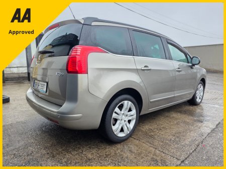 2016 Peugeot 5008 * ONLY 64K MILES * 7 SEATER €9,900 thumbnail