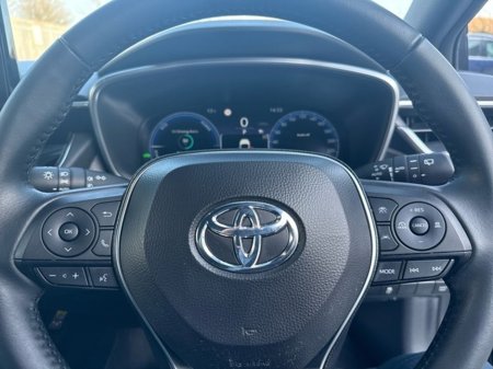 2025 Toyota Corolla - thumbnail 12