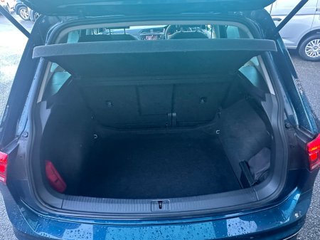 2023 Volkswagen Tiguan 2.0 TDI 122HP Life €34,895 thumbnail