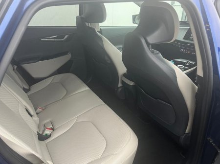 2024 Kia EV6 EV6 Earth 5DR Auto €36,950 thumbnail