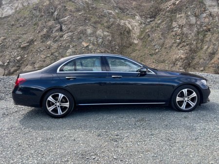 2016 Mercedes-Benz E Class - thumbnail 2