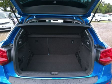 2017 Audi Q2  €21,950 thumbnail