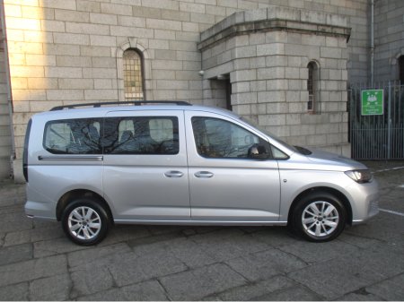 2025 Volkswagen Caddy Maxi Life 2.0 TDI DSG 7 SEATER €49,950