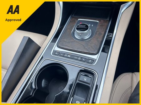 2016 Jaguar XE 2016 JAGUAR XE 2.0D PRESTIGE AUTO 180BHP LOW KMS €11,450 thumbnail