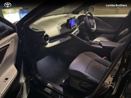 2024 Toyota C-HR - thumbnail 8