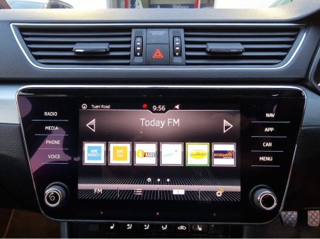 2018 Skoda Superb AMBITION 1.6 TDI-FULLY SERVICED WITH NEW NCT €14,350 thumbnail