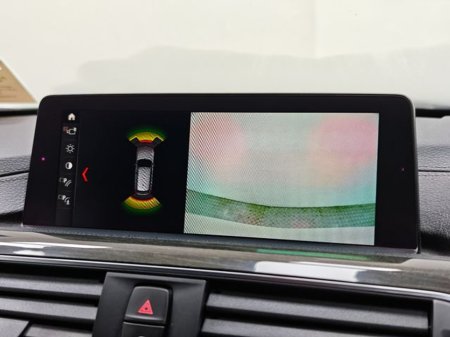 2018 BMW 3 Series - thumbnail 22