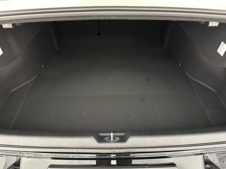 2025 Kia EV4 - thumbnail 24