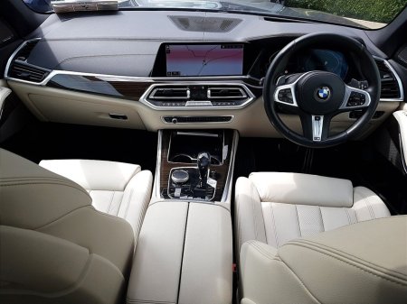 2020 BMW X5 xDrive30d M Sport €77,995
