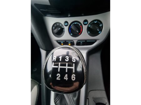 2014 Ford Focus 2014 FORD FOCUS DIESEL NCT&TAX €5,999 €5,999 thumbnail