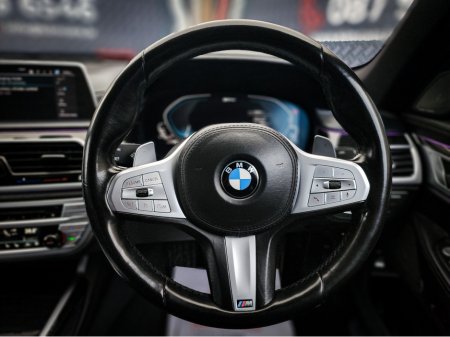 2021 BMW 7 Series M745e plug-in hybrid €49,950 thumbnail