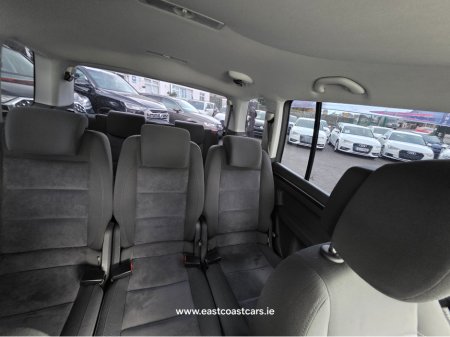 2012 Volkswagen Touran 7 SEATER * HIGHLINE ALCANTARA SEATS * REVERSING CAMERA * SIMI DEALER - SPECIALISING IN IMPORTS OF JAP AUTOMATIC HI SPEC BLUEMOTION // LARGE TOUCH SCREEN // €10,500 thumbnail