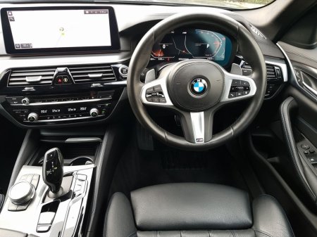 2020 BMW 5 Series 520d M Sport €34,995 thumbnail