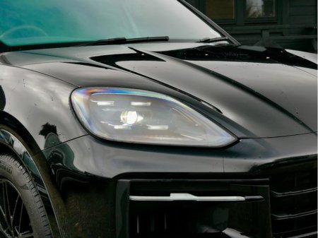 2025 Porsche Cayenne - thumbnail 9