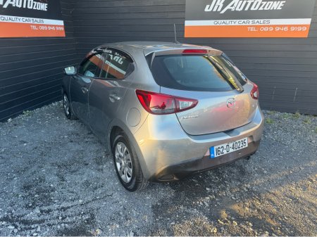 2016 Mazda Demio 1.3 AUTO 5DR €9,495 thumbnail