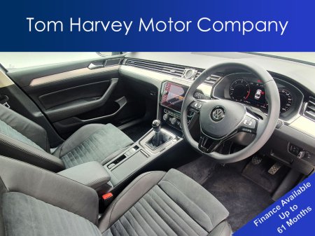 2018 Volkswagen Passat - thumbnail 5