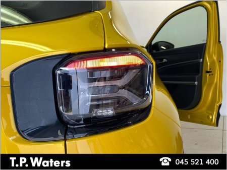 2025 Jeep Avenger - photo 6