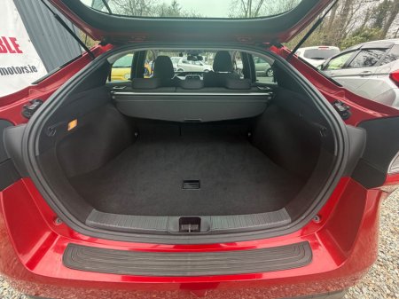 2019 Toyota Prius - thumbnail 7