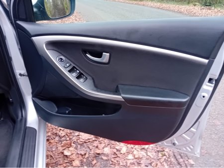 2015 Hyundai i30 - thumbnail 20