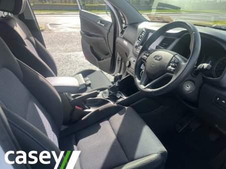 2018 Hyundai Tucson - thumbnail 19