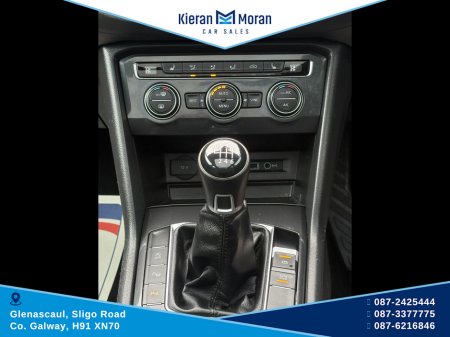 2018 Volkswagen Tiguan - thumbnail 10