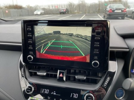 2023 Toyota Corolla Hatchback 5dr Hybrid - Luna Edition - SPECIAL OFFER UNIT - 1.8 Automatic - 1 Owner // Remote Central Locking // Front Electric Windows // Rear Electric Windows // Electric Mirrors // Heated Mirrors €24,899 thumbnail