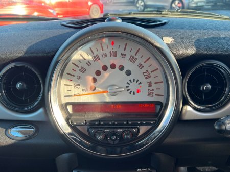 2013 MINI Hatch  €8,950 thumbnail